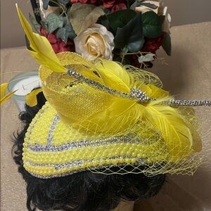 Yellow Feathered Pearl-Embellished Women's Fascinator Hat